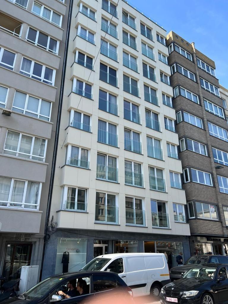 Renewed Luxurious Apartment At Casino Oostende Exterior photo